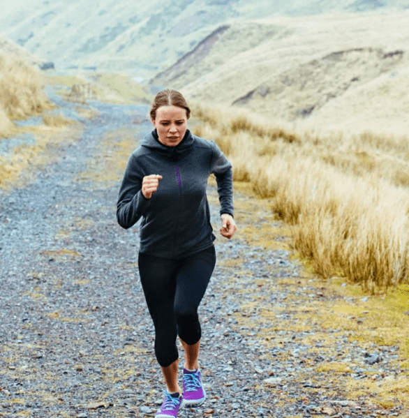 Chica corriendo